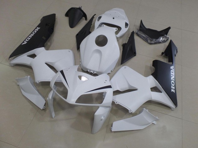 Blanc Noir Kit Carénages Complet Honda CBR 600 RR 05-06 Blanc Noir Kit Carénages Complet Honda CBR 600 RR 05-06