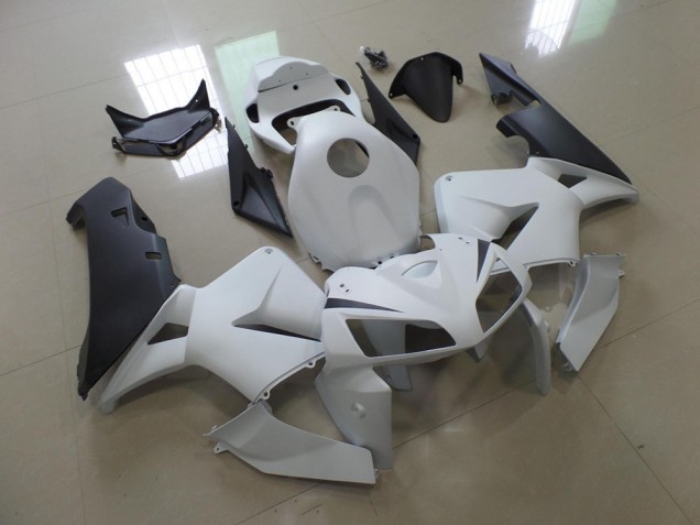 Blanc Noir Kit Carénages Honda CBR 600 RR 05-06 Blanc Noir Kit Carénages Honda CBR 600 RR 05-06