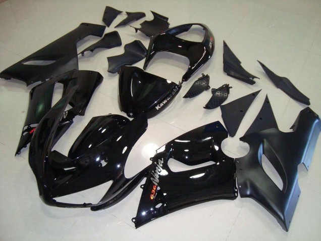 Noir Kit Carénages Kawasaki ZX6R 05-06 Noir Kit Carénages Kawasaki ZX6R 05-06
