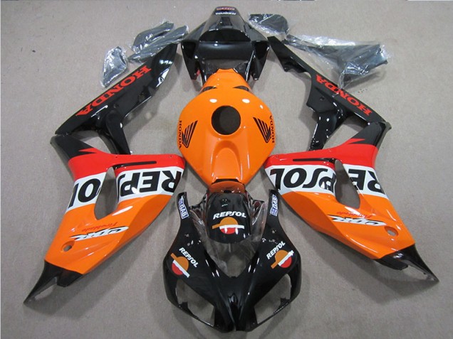 Repsol Kit Carénages Complet Honda CBR 1000 RR 06-07 Repsol Kit Carénages Complet Honda CBR 1000 RR 06-07