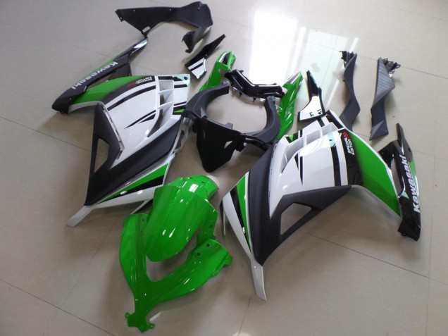 Vert Noir et Blanc Carénage Kawasaki ZX 300R 13-16 Vert Noir et Blanc Carénage Kawasaki ZX 300R 13-16